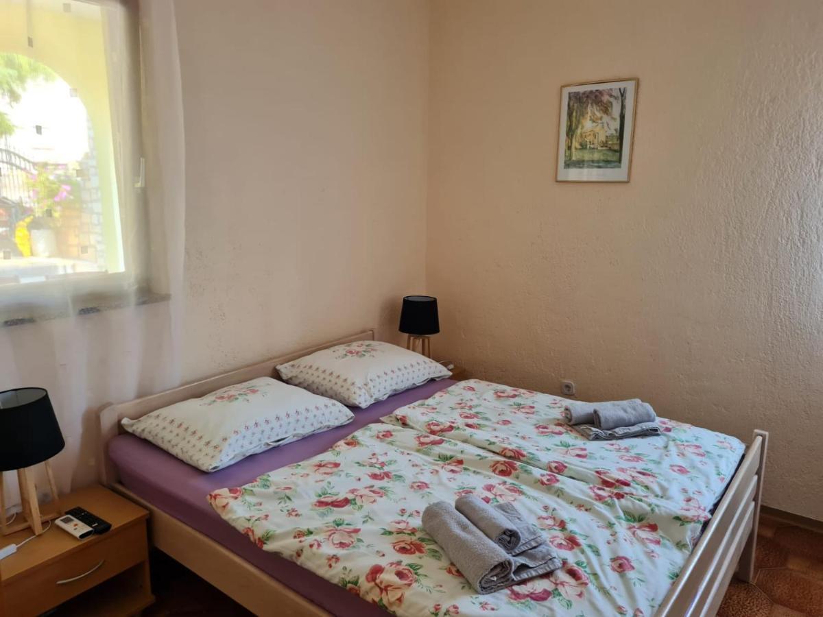 Apartments Ljubic Tar-Vabriga ภายนอก รูปภาพ
