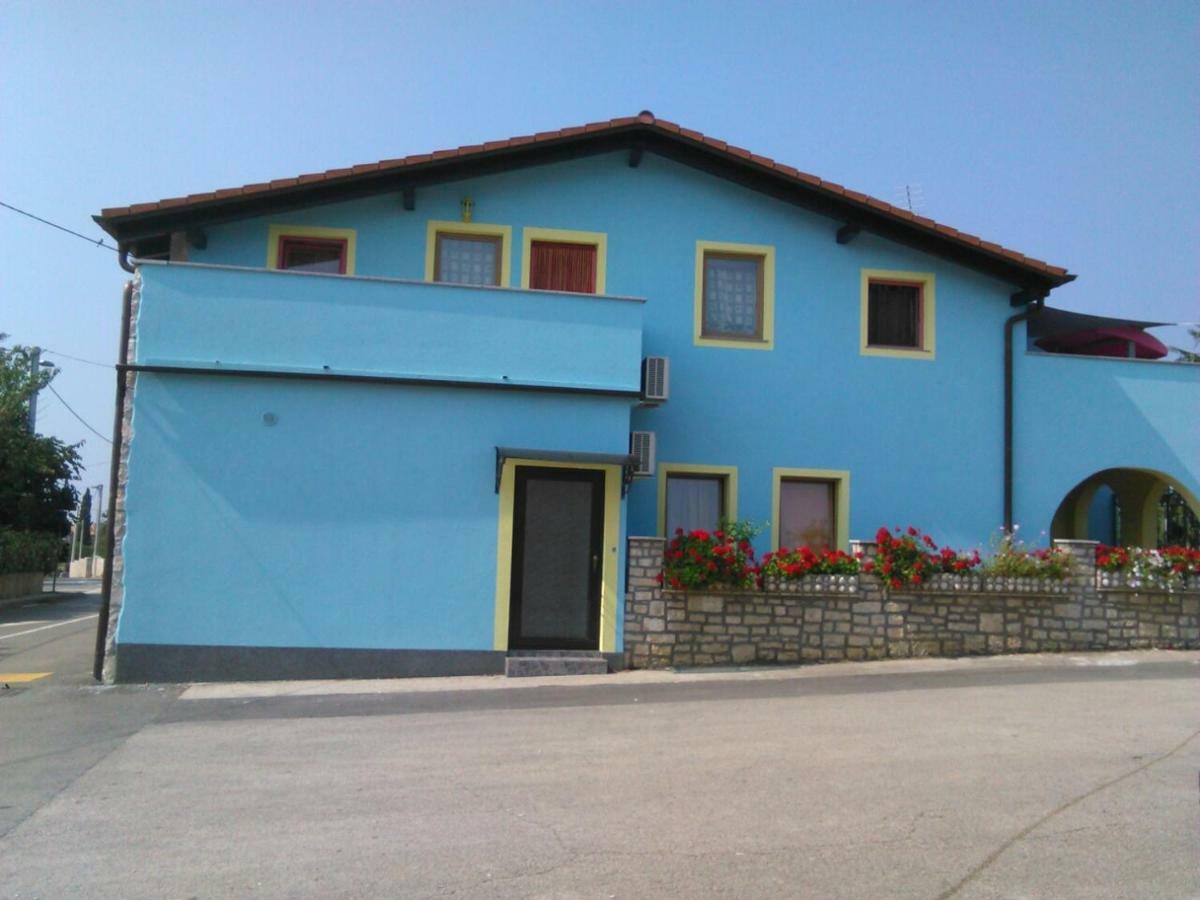Apartments Ljubic Tar-Vabriga ภายนอก รูปภาพ